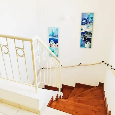 Eden Gardens Maisonette